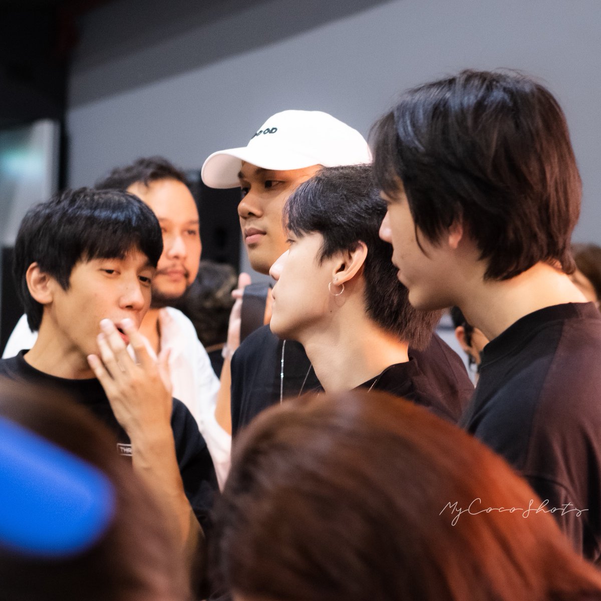 MyCocoTMD's tweet photo. เลนส์ฟิกส์ก็ได้แค่นี้ 😂 อยากได้โทรสับซัมซุงทันที 55555

#ThreeManDown 
#GeneLabCon https://t.co/1h3j3gHUId