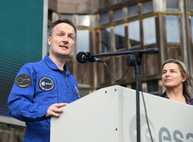 European Space Agency tweet media