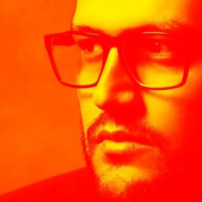 Shahin28197's tweet photo. خدا کنه درست زده باشی. اگه زنده بمونم، بلایی به سر تو و اون میارم که برای یه دفعه دیگه هم که شده، سر و کله غیرت پیدا شه. https://t.co/VgGoPahMKp