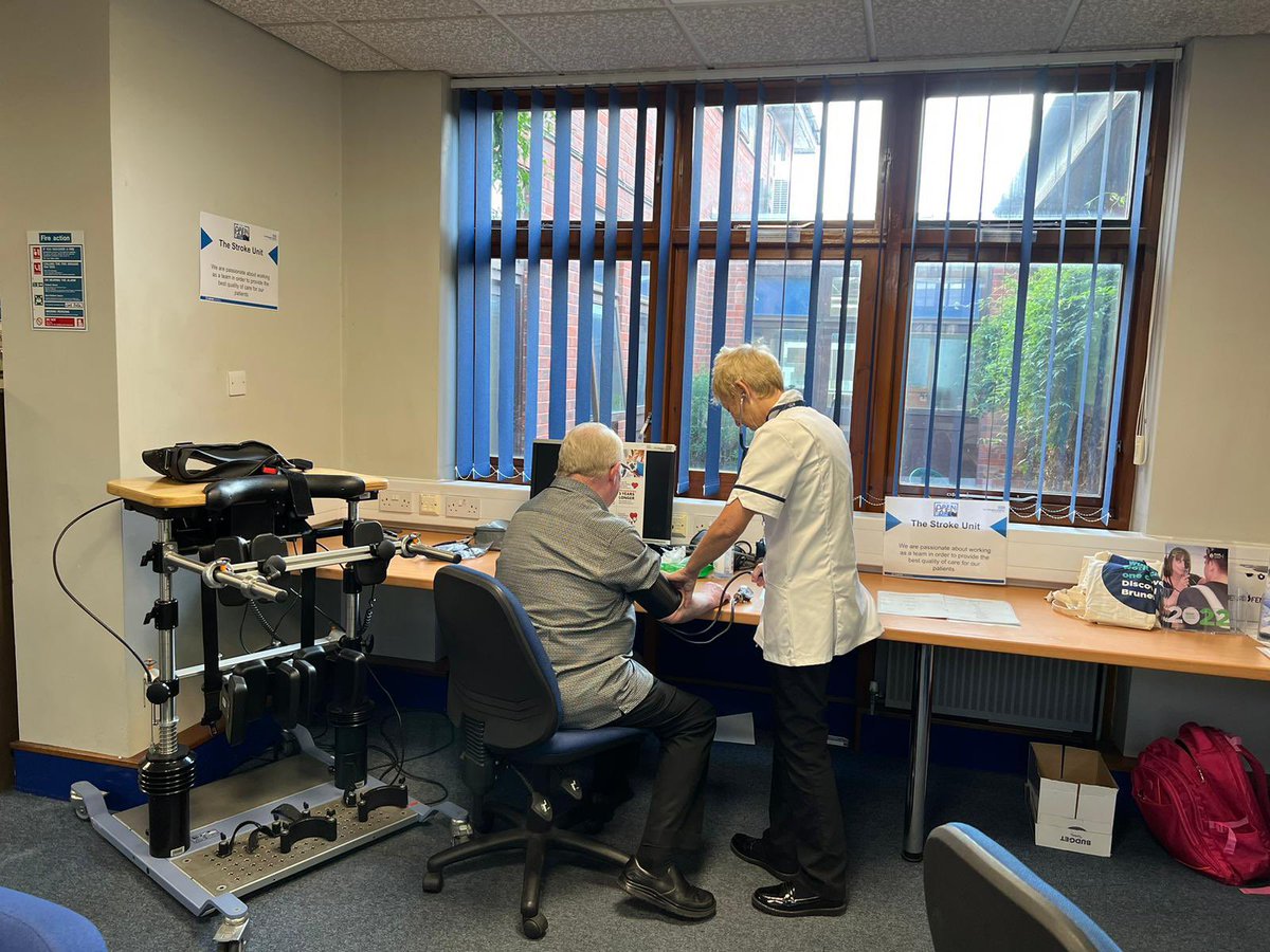 AweidB's tweet photo. Really impressed by my team of therapy staff @HillingdonNHSFT Stroke unit and education team @Bruneluni who within 24 hours notice helped organise a Stroke stall at the Hillingdon Open day to include rehab, education and research @BrunelPartners https://t.co/iQggoVVmM9
