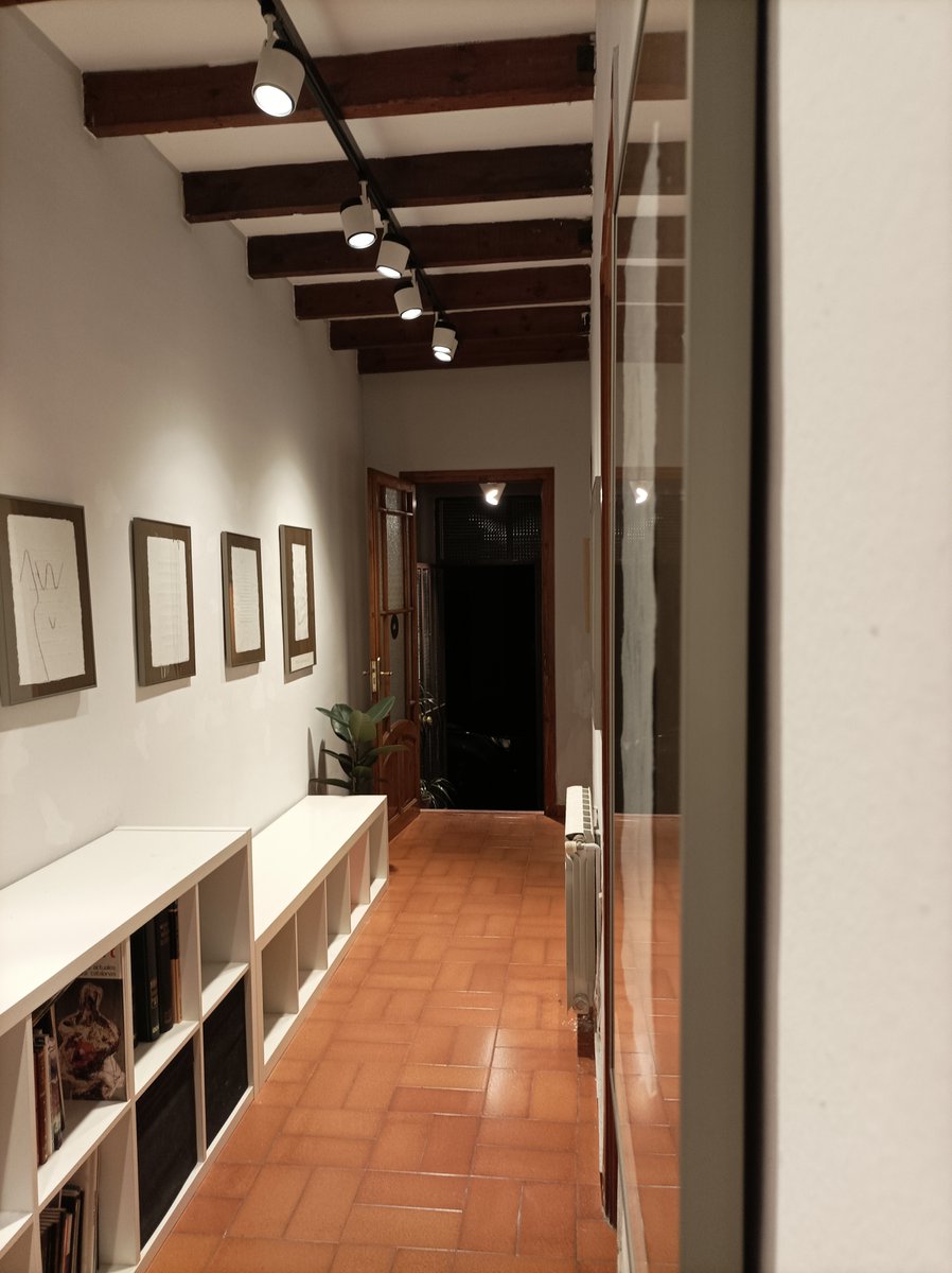 Canals_Galeria's tweet photo. Apunt d'inaugurar aquesta tarda l'obra sobre paper de Neus Colet a Canals Galeria d'Art de Sant Cugat.
#EntraALaGaleria #santcugat #artenxarxa #art #galeria #galeriesacasa #Somimpuls #SomICEC @icec_cat @ActuaCultura @cultura_cat #gacc #laculturaacasa @mcuranta #compartircultura https://t.co/obkWJVwgEP