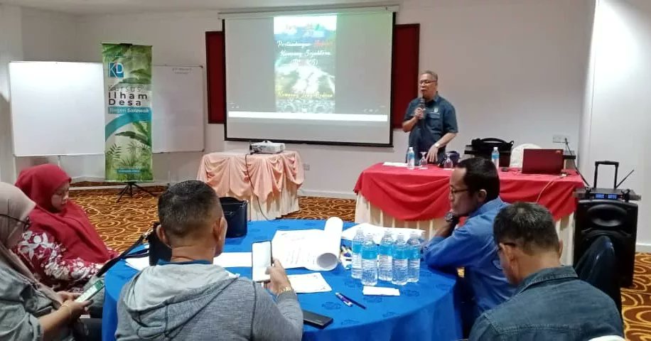 INFRAKKDW's tweet photo. Kursus Iham Desa Siri 2/2022 bertempat di Mega Hotel, Miri.
Tarikh : 28 - 30 September 2022 (Rabu - Jumaat)
Kehadiran : 29/30 Orang Peserta
INFRA Sarawak mengucapkan tahniah dan terima kasih kepada semua yang terlibat.
#kplb
#luarbandarsejahtera
#infrakplb
#infrasarawak https://t.co/iMaE64mbPR