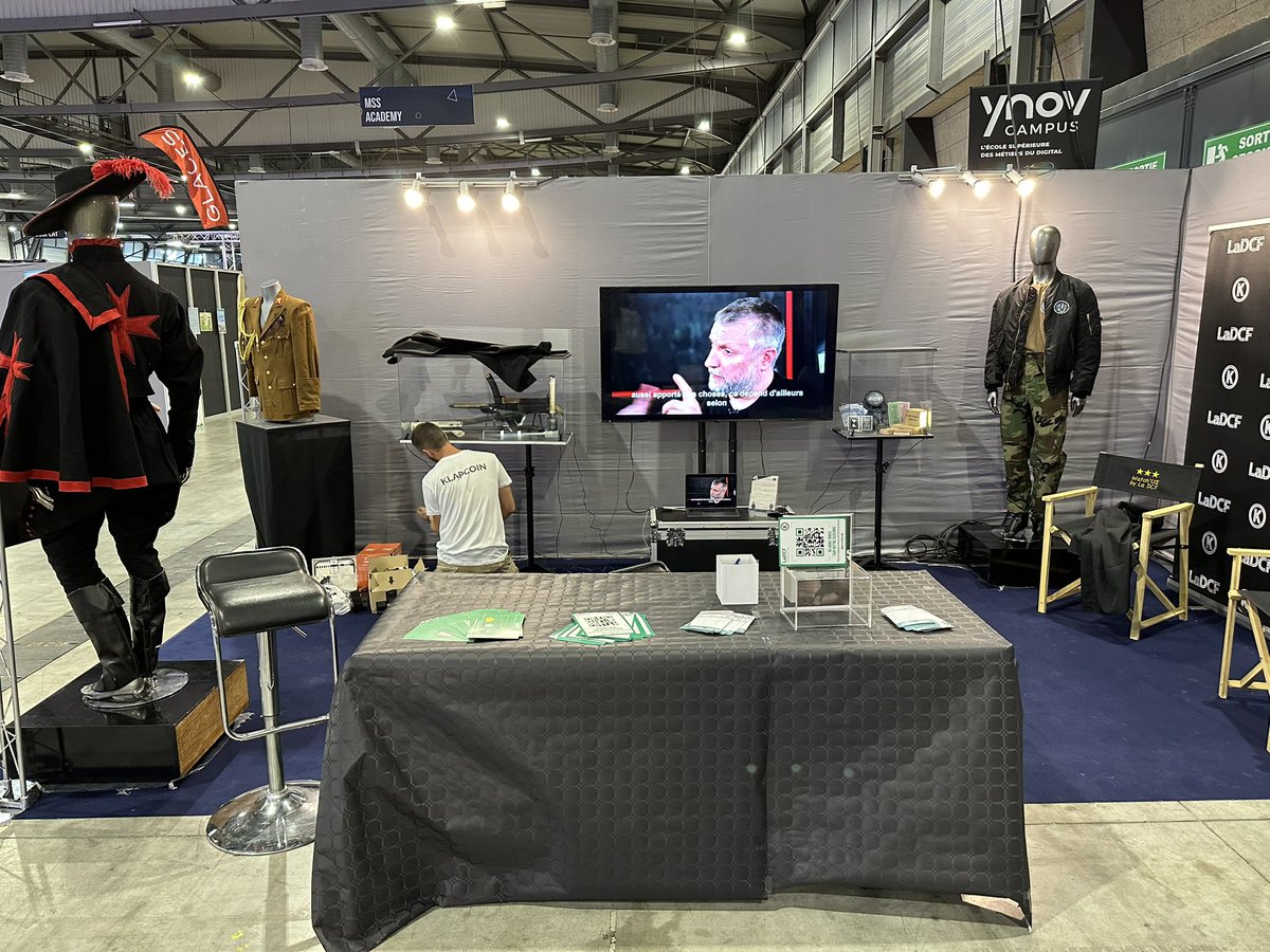 Notre stand est ready au <a href="/MTPStreamShow/">Montpellier Stream Show</a> ! Venez nous rejoindre pour parler avec nous de #cinéma et #crypto !   
#event #web3 #gaming