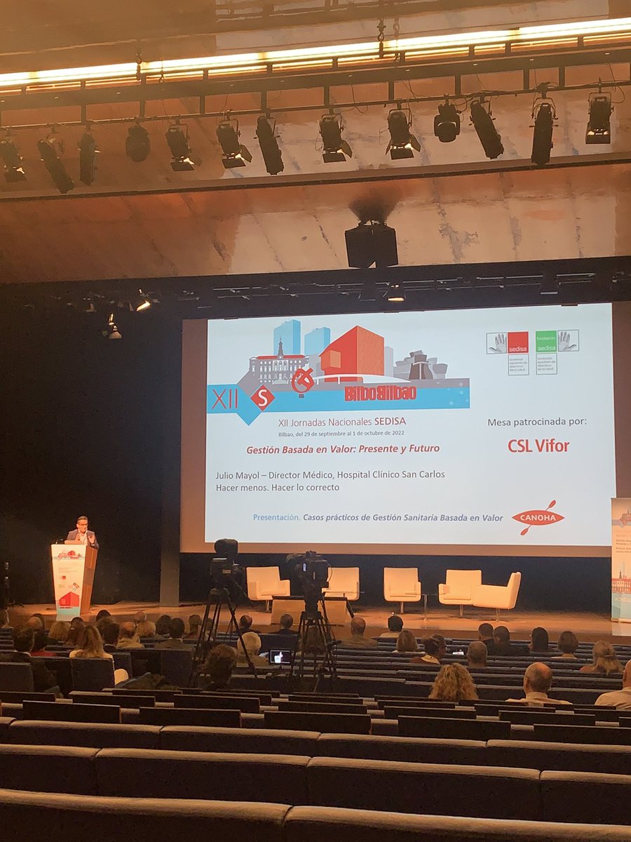 Quedarse a la sesión del sábado en los congresos es de guapos, morid de FOMO los que os fuisteis ayer, aunque  <a href="/juliomayol/">Julio Mayol</a> venga sin PowerPoint. #JNS22