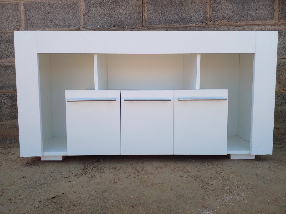 LechesaThuso's tweet photo. Tv stand 1800
Base 2500
#Lstwitter https://t.co/RqePH3NPu3