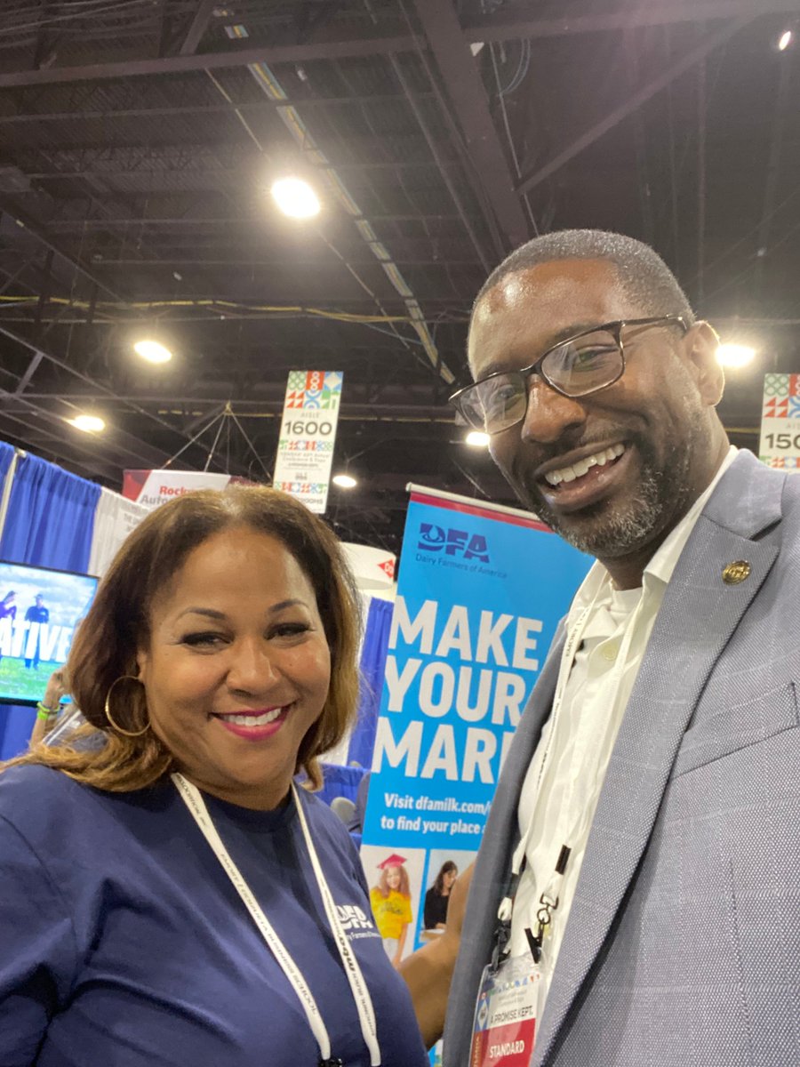Thank you to alumnus <a href="/CherreseB/">Cherrese Belt</a> and Dairy Farmers of America for sponsoring our Dillard University students at the NBMBAA Conference in Atlanta, Ga. We greatly appreciate your support for the Dillard University College of Business and our students. <a href="/du1869/">Dillard University</a> <a href="/DUAcademicAff/">Dillard University Office of Academic Affairs</a>