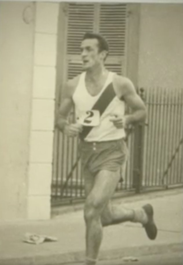 GBCNewsroom's tweet photo. Life President of Gibraltar Commonwealth Games Association Charlie Flower has passed away.

Well known for his dedication to athletics for over 60 years he founded oldest Athletics Club, Calpeans in '54 and in '58 became 1st athlete to compete at  Commonwealth Games in Cardiff https://t.co/Gu5Gt5GKv1
