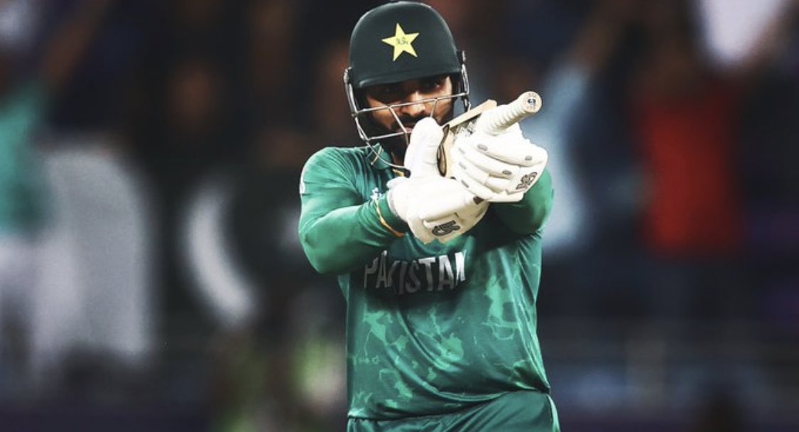 REALsaeedajmal's tweet photo. Happy birthday @AasifAli45 keep smiling and hitting many more sixes for Pakistan 💚

#asifali https://t.co/285n4Mzkkf