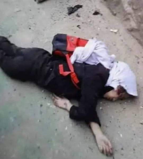 Nerede insan hakları okuldaki çocukları bile acımıyor terör örgütü buna görüp de hiç mi vicdanını sızlamıyor sizin خداوندا خودت رحم کن دشمنان افغانستان را نیست نابود به گردن کسی دیگر نداریم خدایا