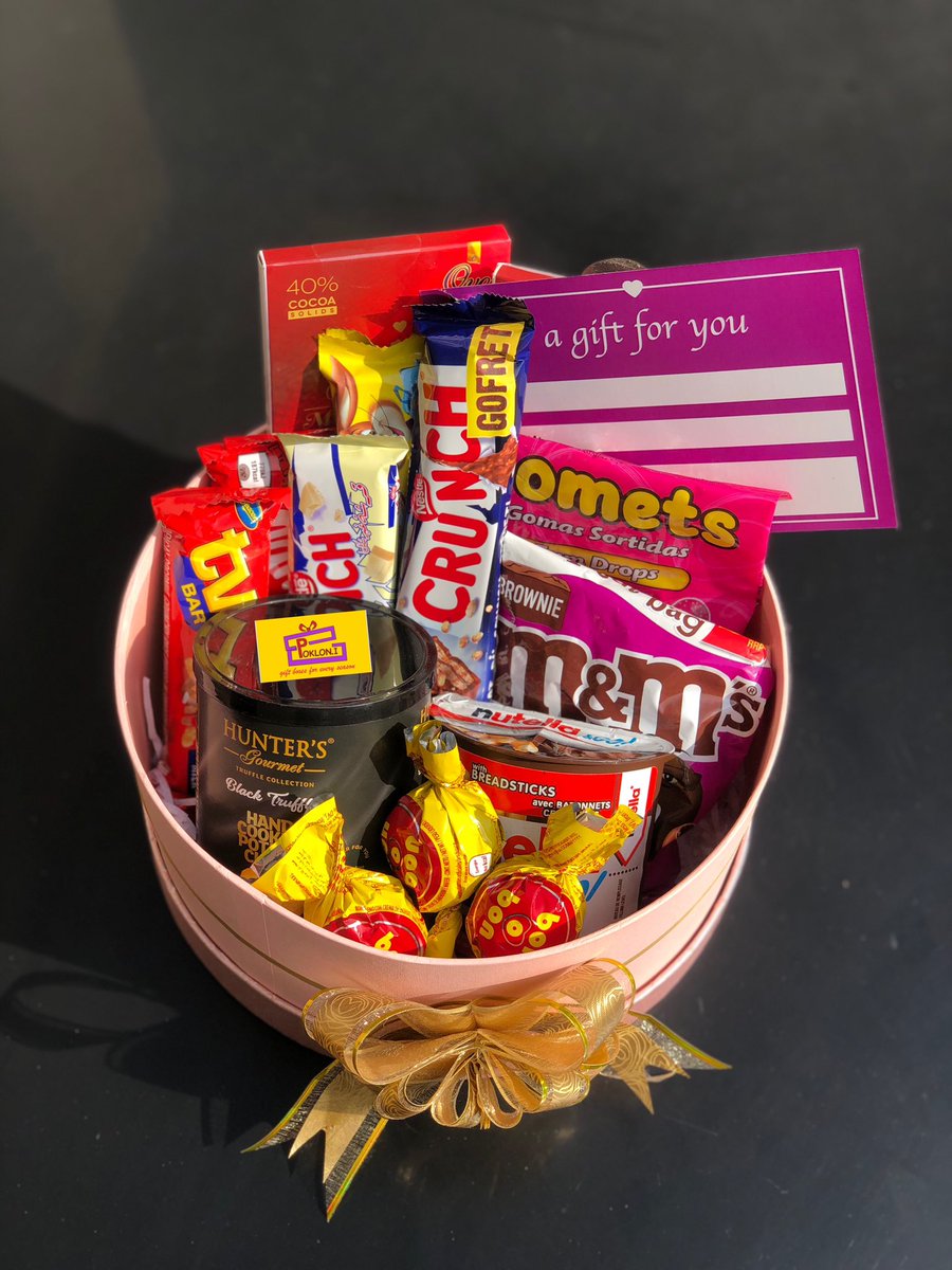shop_pokloni's tweet photo. Letโs do this weekend right.
โข
โข
Order a box of sweet goodies by sending a dm or WhatsApp on 0549378193.
โข
โข
๐ธ GHC 180
โข
โข
#gift #giftideas #giftshop #giftbox #giftsforhim #gifts #giftsforher #giftforher #giftwrapping #candy #candybar #candycandy #candystation #candybox https://t.co/sVAW60CfHS