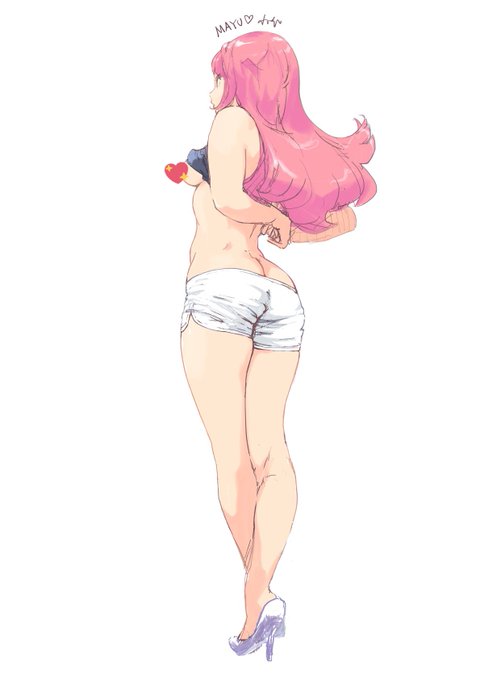 黒髪真悠さんとピンク髪真悠さんどちらが可愛いか説。 