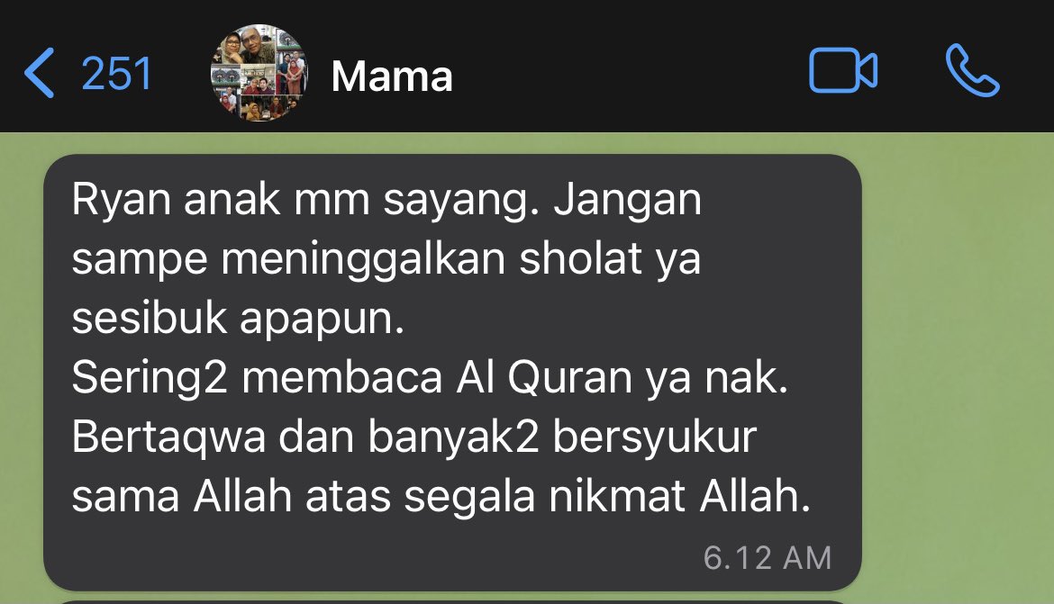 Makasih Ma udah cerewet banget..
Sekarang handphone Ryan udah nggak bergetar lagi jam 3 pagi tapi mata Ryan otomatis kebangun karena terbiasa; Mama sudah install body-clock di Ryan selama ini. Makasih Ma. Tenang ya. Ryan nggak akan lupa Insya Allah. 💙
