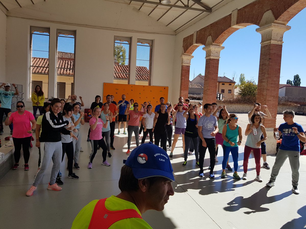 semEFaranda's tweet photo. Volvemos el @semEFaranda en sus #jornadasSEF sorprendiendo con una nueva propuesta #expretiktok https://t.co/bgWE4sYI5v