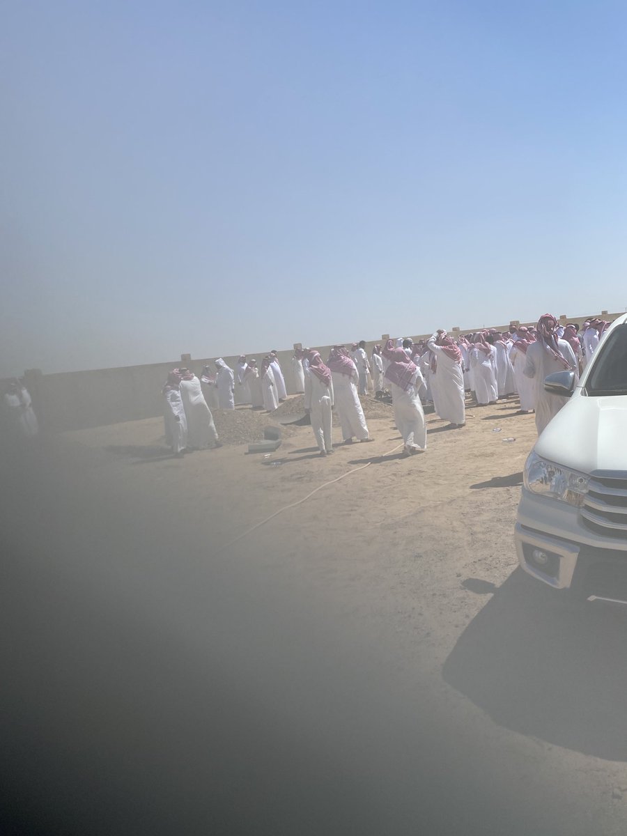 abn_shaman1's tweet photo. وداع للي ماشتكى منه مخلوق 
عساه في جنة الفردوس تزهر حياته . 
و مع صفوة الابرار في صفهم فوق . 
مشعل سمي النور ق��ت صفاته 
…… https://t.co/7izzfxb6Rl