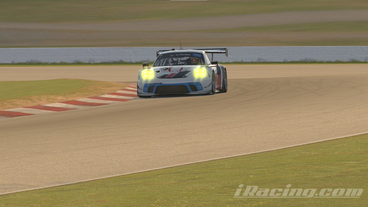 KurumaMsport's tweet image. Hoy tenemos cita importante con la PreQ para la #EnduranceSeries de @IVRALeague con @dvm31 y @JordiN_66 con el Porsche GT3 en la categoría AM y el siempre exigente Canadian Tire.

@OneDrop_M_and_S @IntervapE 

#GoKuruma