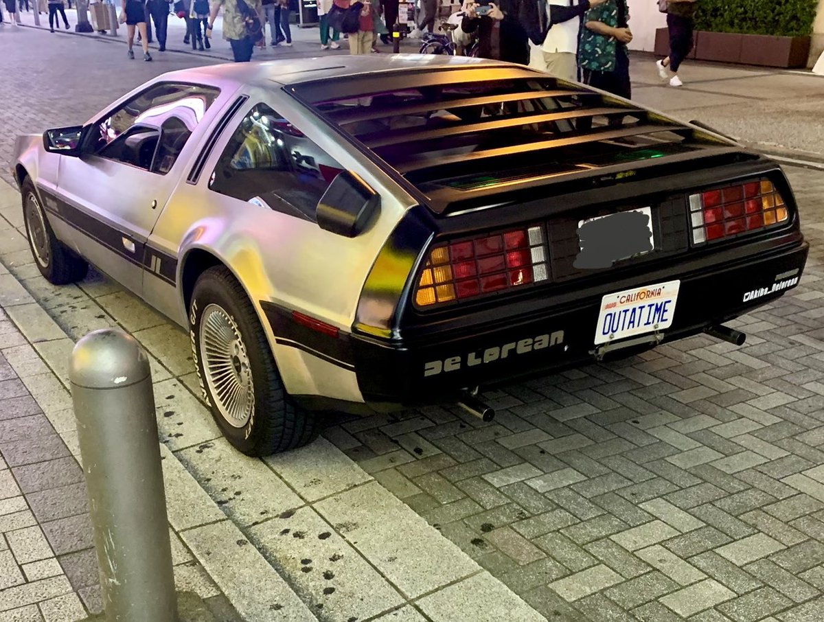aki03662419's tweet photo. 久しぶりに秋葉原に行ったらデロリアンいた
#バックトゥザフューチャー #DeLorean https://t.co/YFjEBqtbMT