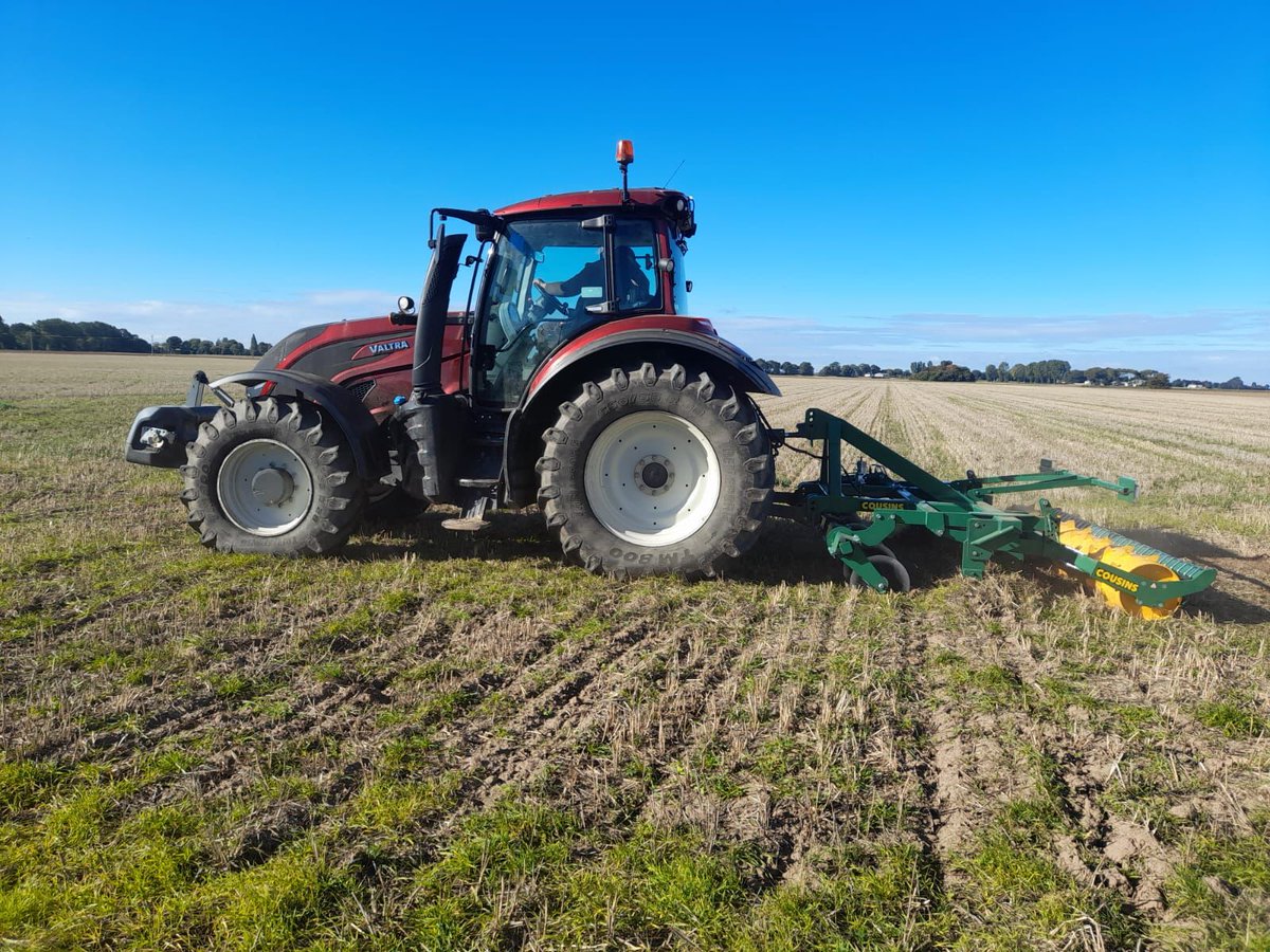 CousinsOfEmneth's tweet photo. 🟢 Customer enquired about the Less Lift
🟢 Demo completed
🟢 Machine purchased
A successful week with our dealer G & J Peck 💪🏼
Remember - sometimes, #LessIsMore 😎
#CousinsOfEmneth #StrongerAt70 #LessLift #lowdisturbance #subsoiler #britishengineering #britishmnaufacturer https://t.co/iGKT0sJD4P
