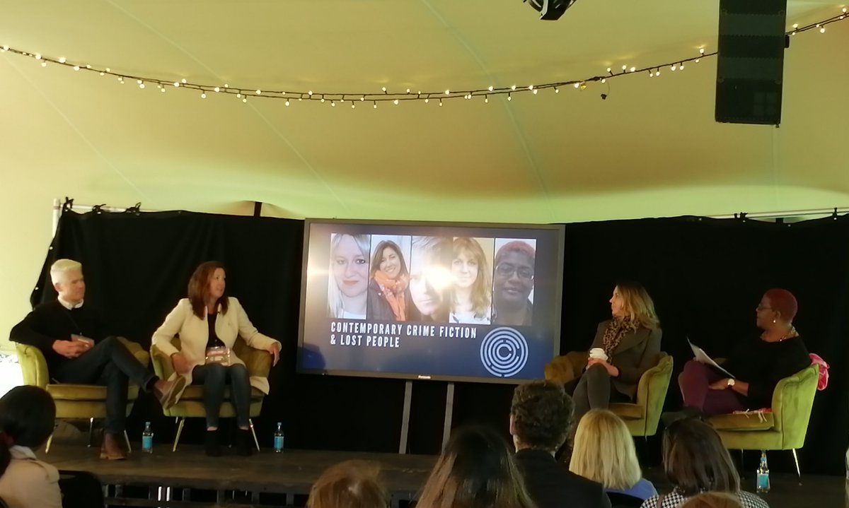 evecsmith's tweet photo. Really interesting Contemporary Crime panel with @TMLoganAuthor @HeidiPerksBooks @Dougieclaire moderated by @Shotsblog.
Discussing how we are drawn to the terrible things those nearest to us do, even when they think it is the right thing, and balancing plot, character &amp; setting https://t.co/0agMIvCitm