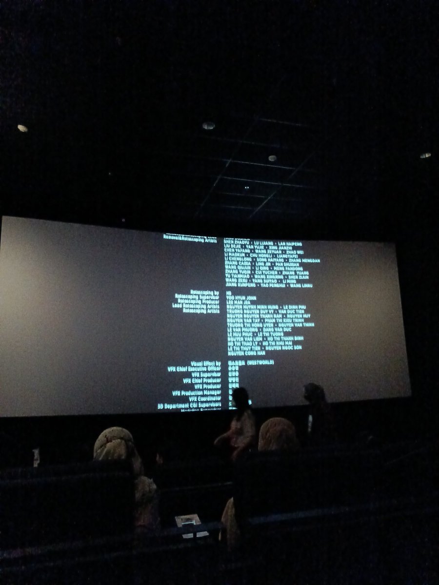tuesunraleur's tweet photo. Kelar nonton #ConfindentialAssignment2 gila ini film 80% lawak banget sumpah capek gue nonton ketawa mulu dan ketika gue bilang 80% itu semua scenenya YoonA, pecah banget unnie gue bikin suara gue abis sampai gue gak ngerti ini plot ceritanya gimana saking ketawa mulu 🤣🤣 https://t.co/9UXof99LNI