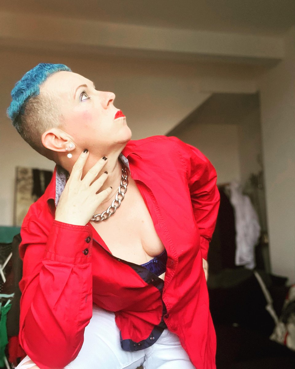 StonetheCrones's tweet photo. Our 1st headliner for next Stone the Crones show, 8 October: @IsadoraVibes aka Kate Grant, is a writer, theatre maker producer, director, artist and poet. Founder of punk guerrilla theatre company Dada For Girls (cont...)
Tickets £5 + booking fee from: https://t.co/44Lv1bKUa5 https://t.co/m7DYQ3ueiv
