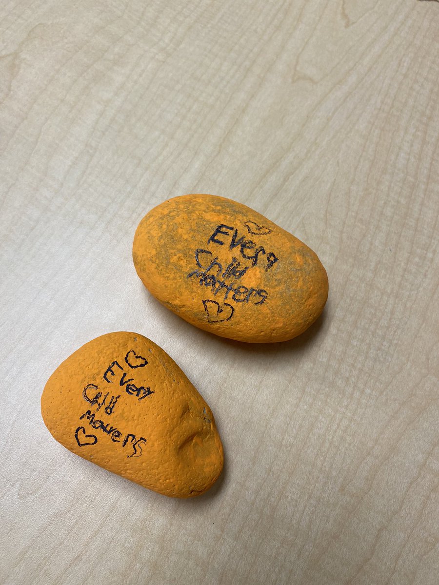 mrssirey's tweet photo. After reading Shin Chi’s Canoe, we honoured children who attended residential schools by painting rocks orange &amp; adding Every Child Matters. We hope that every time someone sees our beautiful rocks that they will remember the survivors &amp; the children who never made it home. https://t.co/k7A7DLkUPs