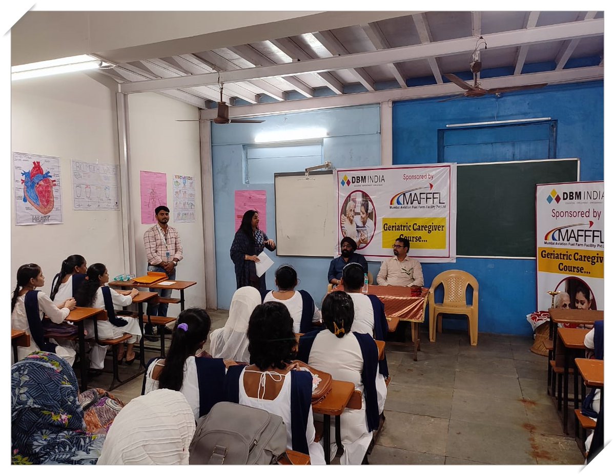 MAFFFL_Mumbai's tweet photo. Inauguration of the batch of Geriatric Caregiver Course on 21st September 2022, under MAFFFL's CSR initiatives through Navasrushti International Trust (DBM India).
#MAFFFL #CSRintiative #dbmindia https://t.co/9s3QNemZtF