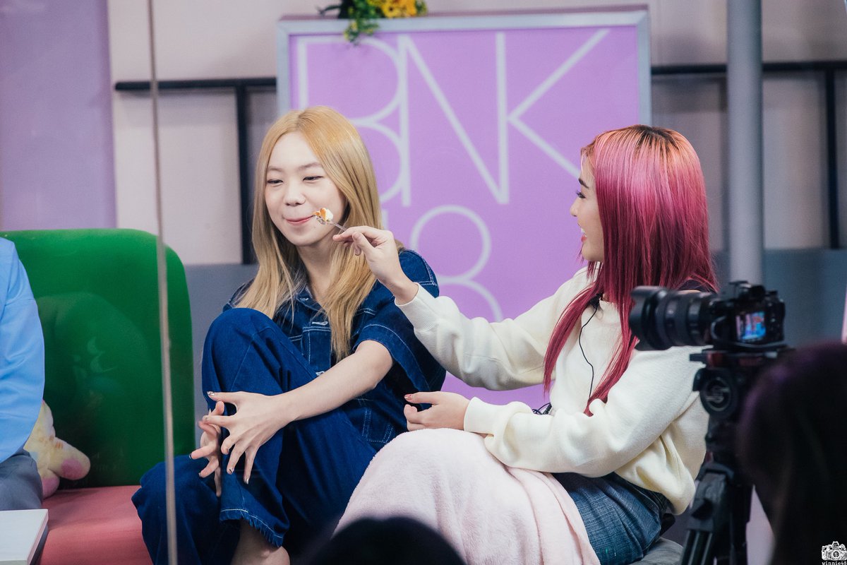 whirl2win's tweet photo. ปู๊นๆ ผมละอย่างชอบเลย
#punbnk48 #jennisbnk48 #punjennisbnk48 #PunJennis #digitallivestudio #thecheesesisters
Page: winnie48
IG: winnie.48 https://t.co/4XFc9oJ5Jz