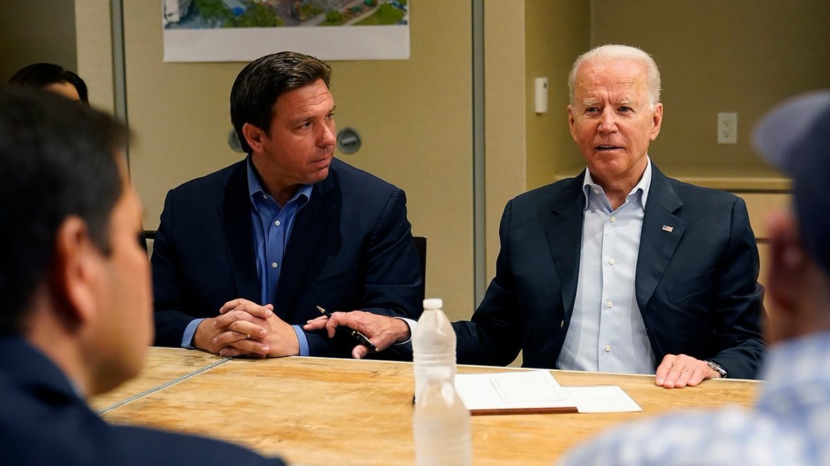 thehill's tweet photo. Hurricane Ian leads to political whiplash for Ron DeSantis https://t.co/vXiQCoBcRw https://t.co/ZkqQR1agte