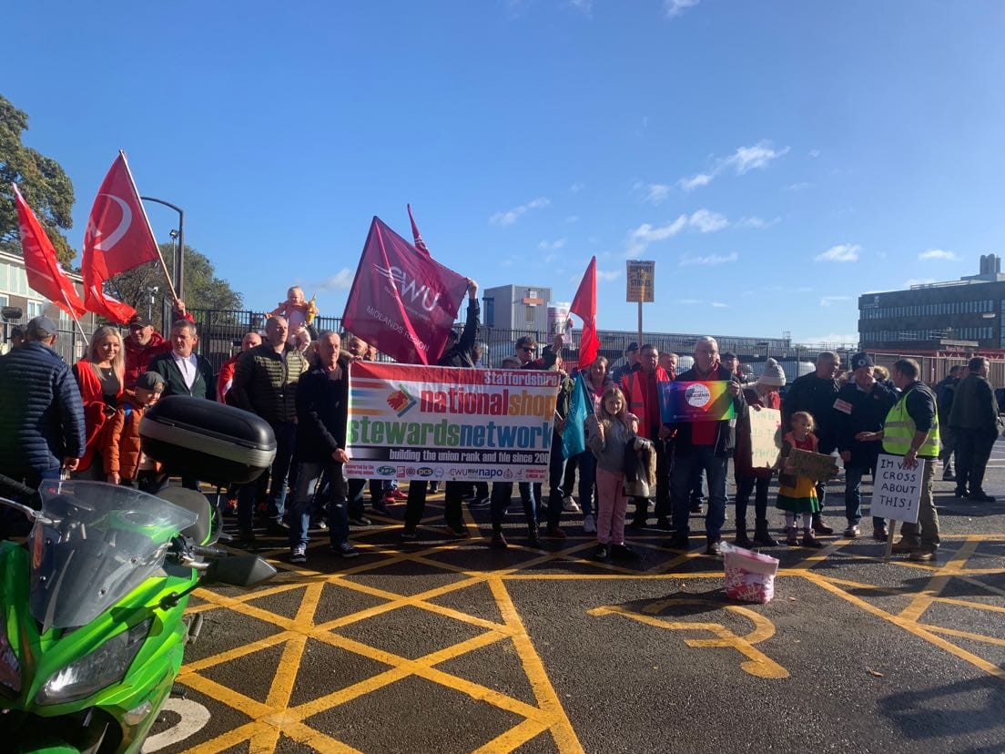 MidlandsCPB's tweet photo. Comrades attended the picket line in Stoke-on-Trent today supporting workers withdrawing their labour and showing solidarity with the RMT, CWU, ASLEEF and TSSA alongside NEU and Unite. 

Remember, never cross a picket line ✊🏻 https://t.co/AD2rbWQxWQ