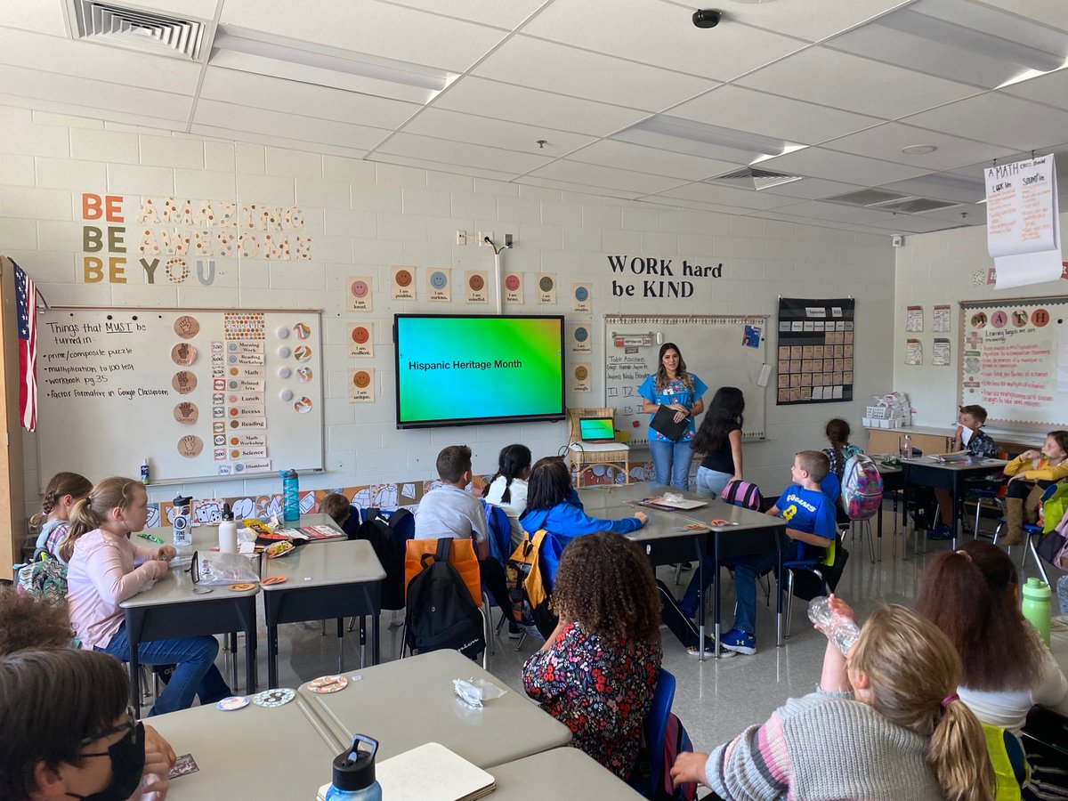 EdnaLToliver's tweet photo. Students in Ms Stewart’s 4th grade class had a special guest speaker for #HispanicHeritageMonth. Student Adrian’s mother, Jackie Poliocarpio, came and shared her heritage with them on Friday. The students ate Hispanic candy, listened to music, and did a craft! https://t.co/w2MxjkuZIc