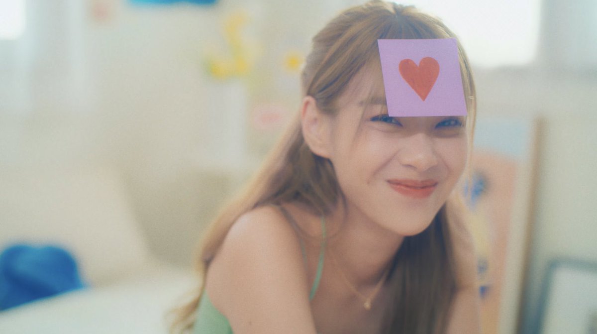 KaewsPKonsuay's tweet photo. แสนน่ารัก แสนสวย แสนเก่ง = แก้ว ณัฐรุจา 🥹
KAEW NATRUJA MV
#KaewNatruja_อาการชัดMV #KaewNatruja #KaewBNK48 https://t.co/p4V5UtQorZ