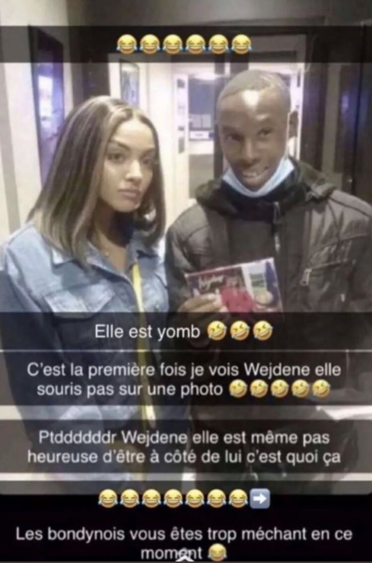 22_lvcas's tweet photo. J me suis assis à côté d’une fille à la fac  elle a changé de place https://t.co/KREpIVac2J