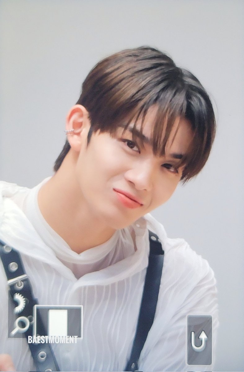 BAEst_Moment's tweet photo. 220929 #배진영 #CIX
배쪽이 입나왔오🤭 https://t.co/Y61aD5uKvT