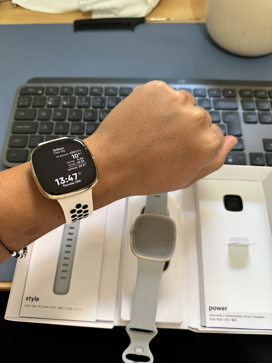 kennc05's tweet photo. Welcome home to my new upgrade @fitbit @madebygoogle very excited to see its full capabilities 😎 https://t.co/yesLex2V8s