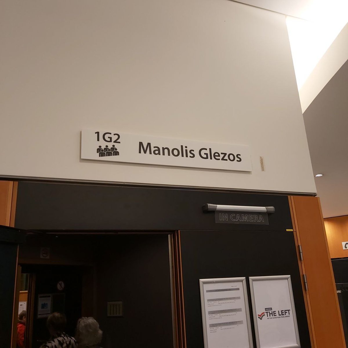 ‼️ #HappeningNow in the <a href="/Europarl_EN/">European Parliament</a>:

<a href="/mmatias_/">Marisa Matias</a> is kicking off an important debate on frontline workers and the lessons learned from the #COVID pandemic. Thanks @theleft for giving a voice to the workers!