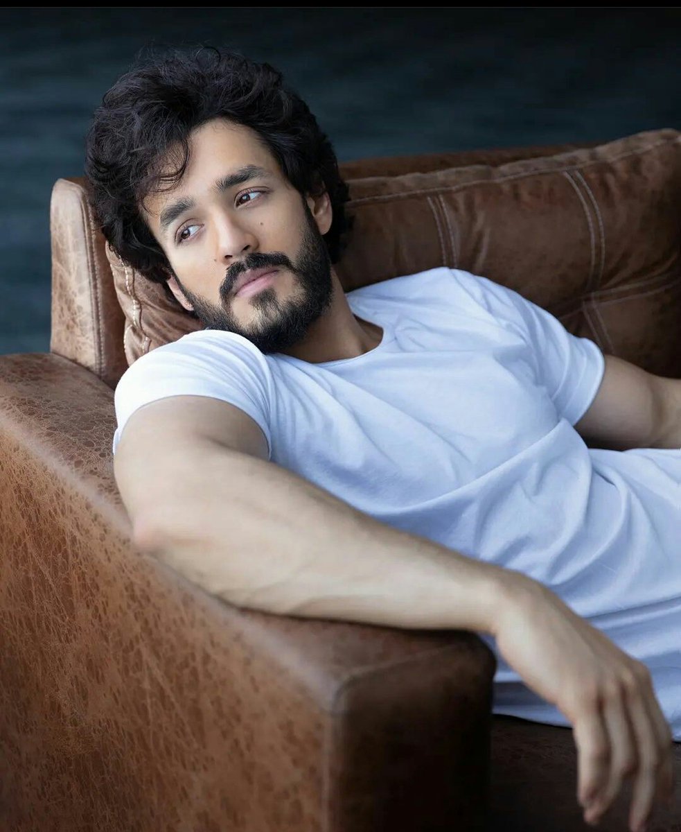 Prakash29217931's tweet photo. #JrKing @AkhilAkkineni8 insta post Pic 😍😍😍❤️❤️ https://t.co/AJk4wnh1Zk