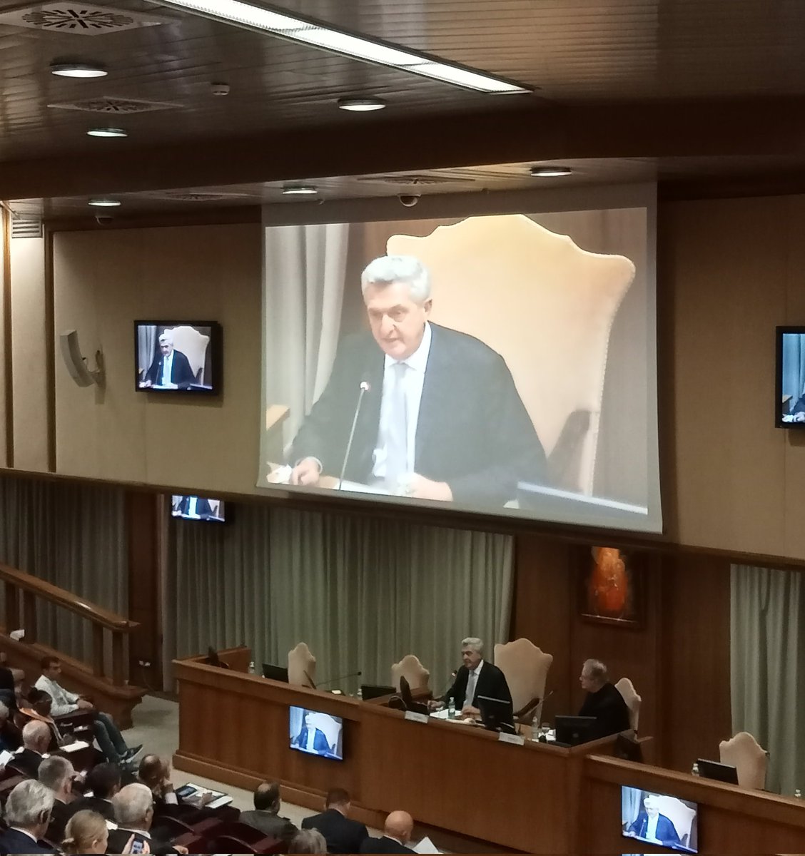 Laudaanimamea's tweet photo. The UN High Commissioner for #Refugees Filippo Grandi addresses the #sport4all conference in the Vatican #accessibility https://t.co/lSmTVPooyi