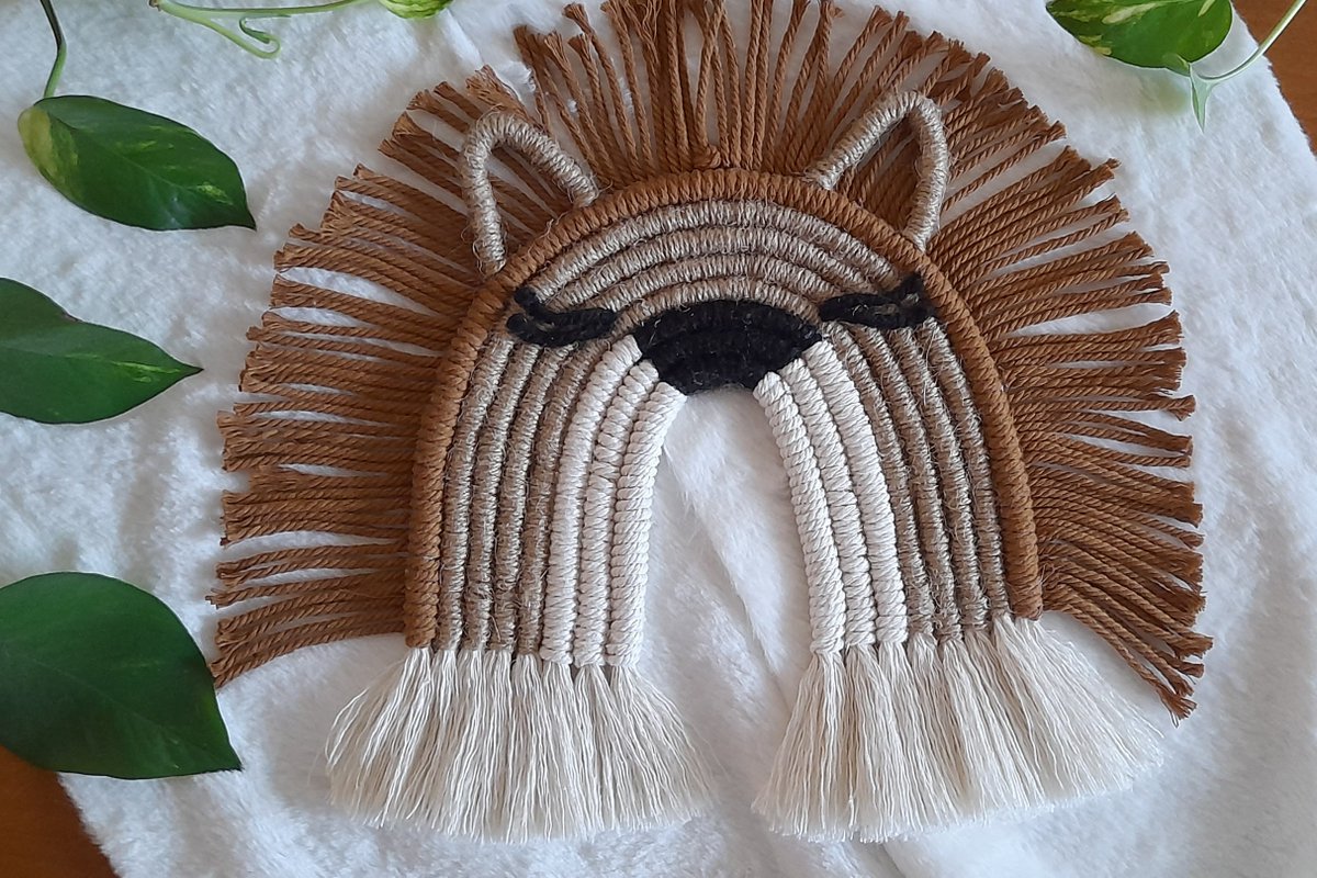 tatamfrancesca's tweet photo. Leone da appendere in macramè,  decorazione da parete, camera  di FrenesiaCreativaShop https://t.co/gxlb4oJEzy via @Etsy https://t.co/79ZUzXTMXD