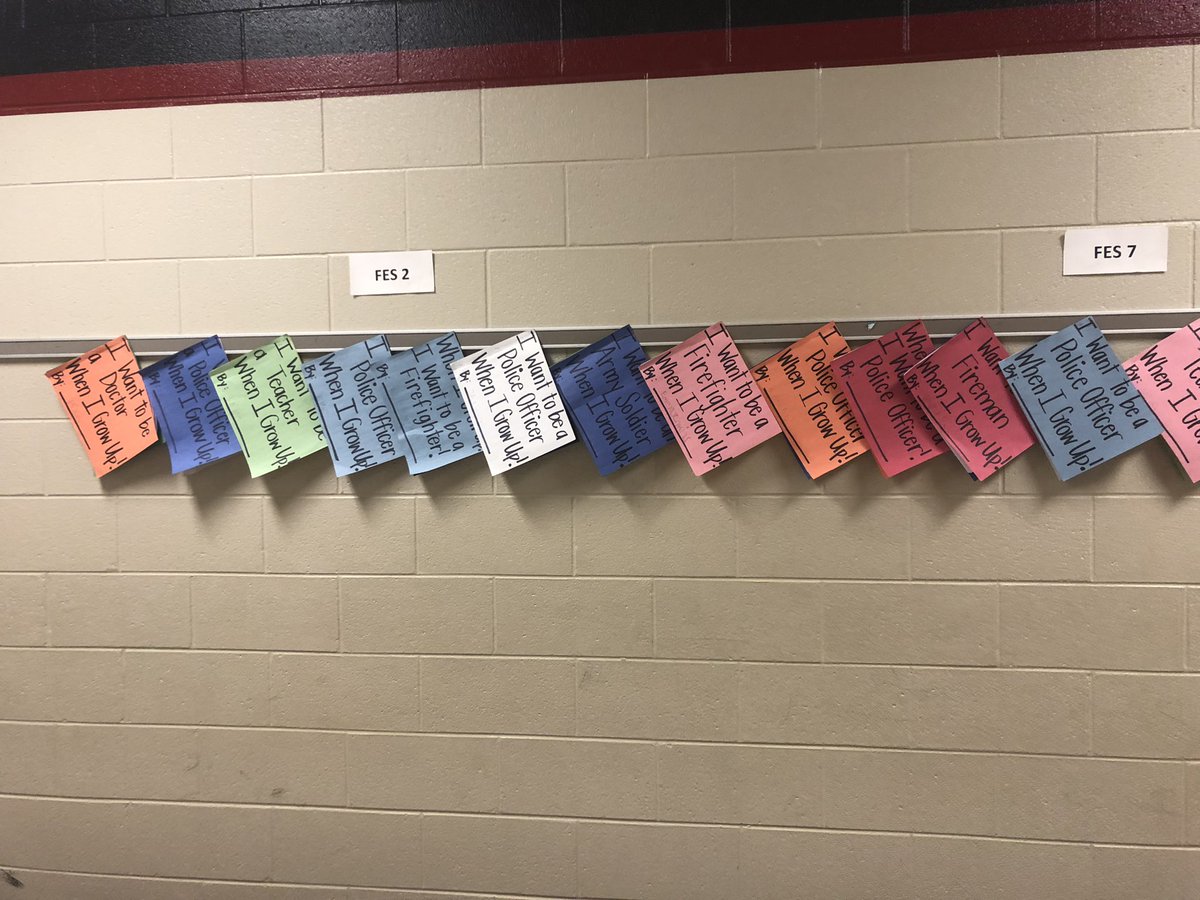 FrakerKimberly's tweet photo. What do you want to be when you grow up? Excited to see many of our @GordonCoSchools Fairmount ES students want to help their community and aspire to be Policemen, Firemen, and Teachers. Hope for our future! #OneBIGFamily #GETGCS https://t.co/73XFWqdk3A