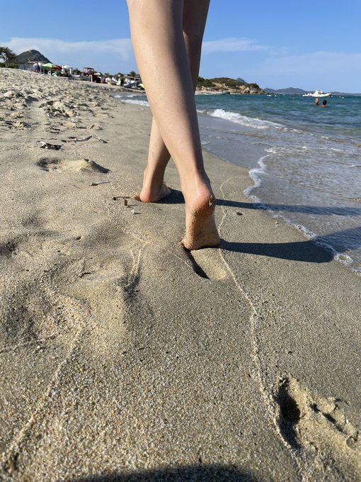 My feet love to travel too🦶🏻😉 https://t.co/pKyn97Kvak<a href="/tag/delicious"class="tags"><span>#delicious</span></a><a href="/tag/porn"class="tags"><span>#porn</span></a><a href="/tag/femdom"class="tags"><span>#femdom</span></a><a href="/tag/feet"class="tags"><span>#feet</span></a><a href="/tag/fetish"class="tags"><span>#fetish</span></a><a href="/tag/foot"class="tags"><span>#foot</span></a><a href="/tag/eat"class="tags"><span>#eat</span></a>