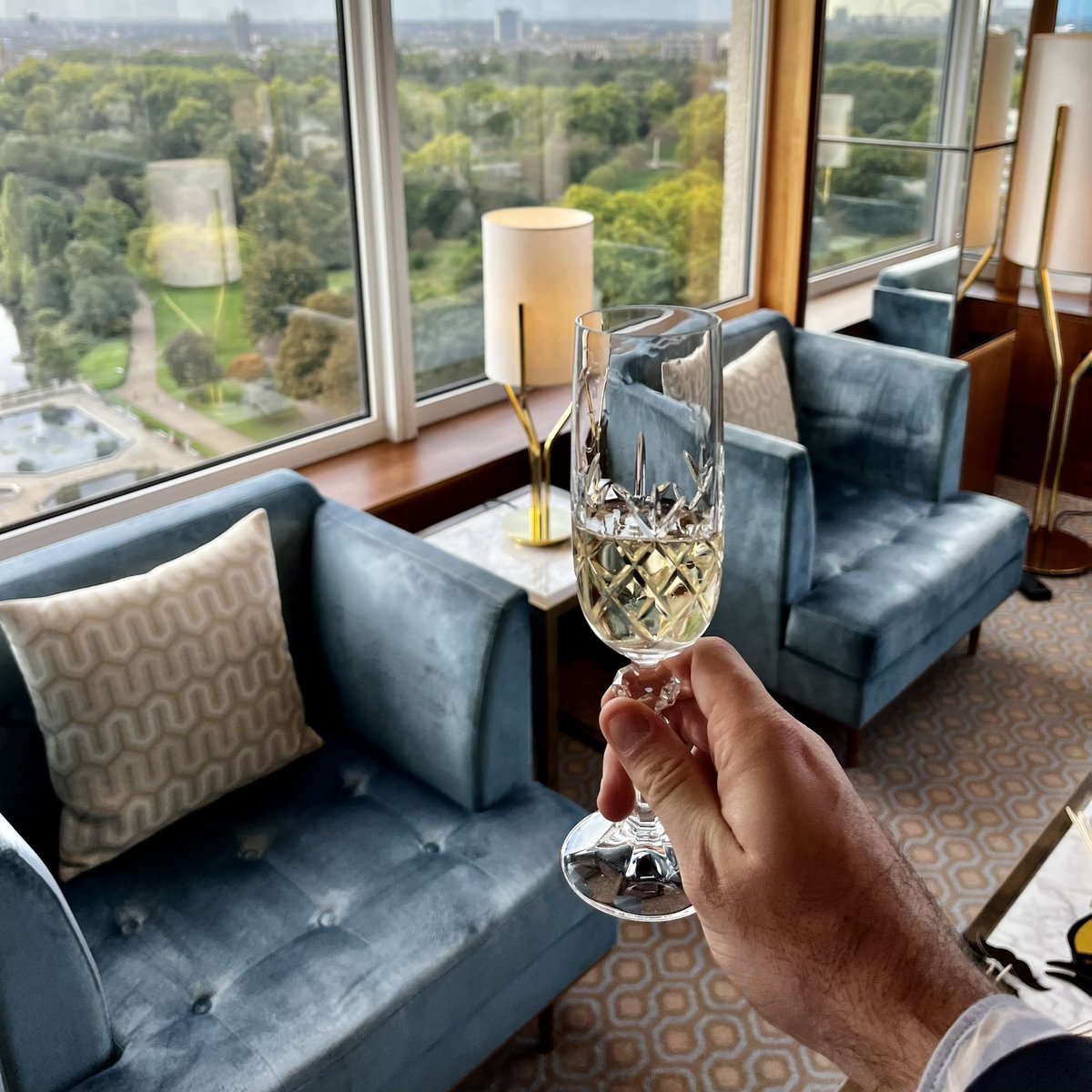 Busy few days at Connections Luxury across both <a href="/NobuPortmanSq/">Nobu Hotel London Portman Square</a> and <a href="/royallancaster/">Royal Lancaster London</a> ✨