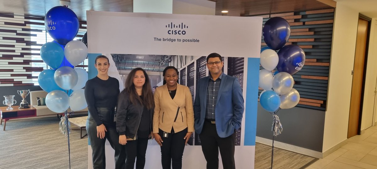 SeyeOloruntoba's tweet photo. We are live at @CiscoCanada Tech Days #Toronto
#CiscoTechDays https://t.co/5LWmv3YTa8
