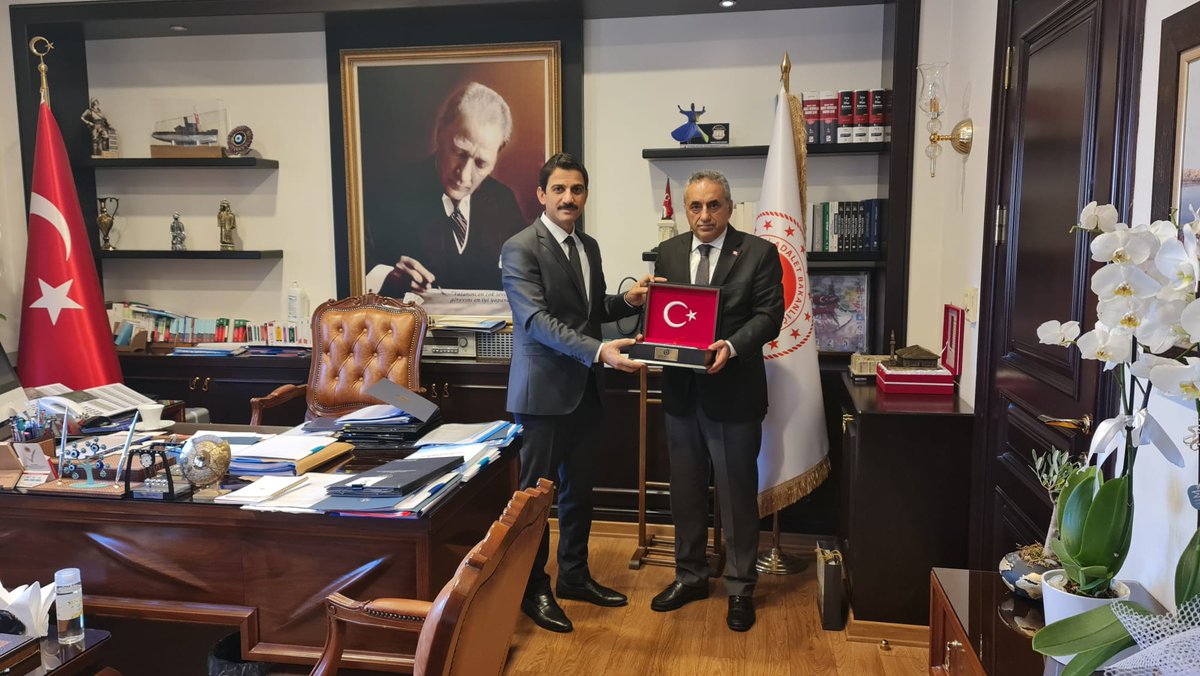 ADALET BAKANLIĞI PERSONEL GENEL MÜDÜRÜ TURAN KULOĞLU’NU ZİYARET ETTİK

turkburosen.org.tr/?action=news&i…