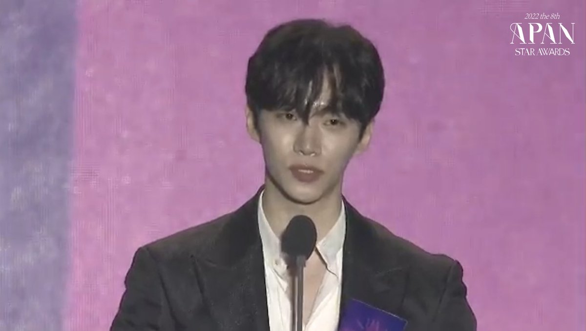 Congratulations to #LeeJunho for winning Top Excellent Actor in a Miniseries at #APANStarAwards2022

#TheRedSleeve