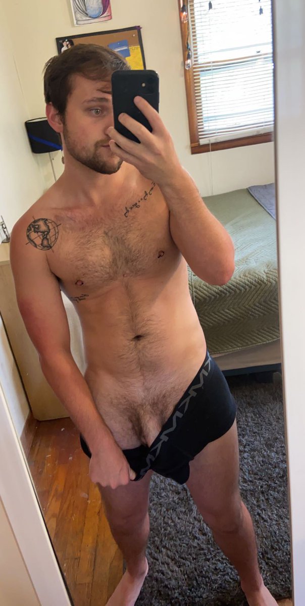 PickAsh2's tweet photo. You should probably check out my onlyfans 🤪 link in bio, see you soon! https://t.co/OYZfE1OSn1