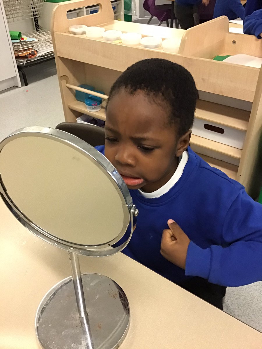 Fosse_TMET's tweet photo. We are learning about emotions in F2 this week. The children have been exploring their emotions in a mirror. #fmeyfs #fmphse https://t.co/FM1SsvtIg1