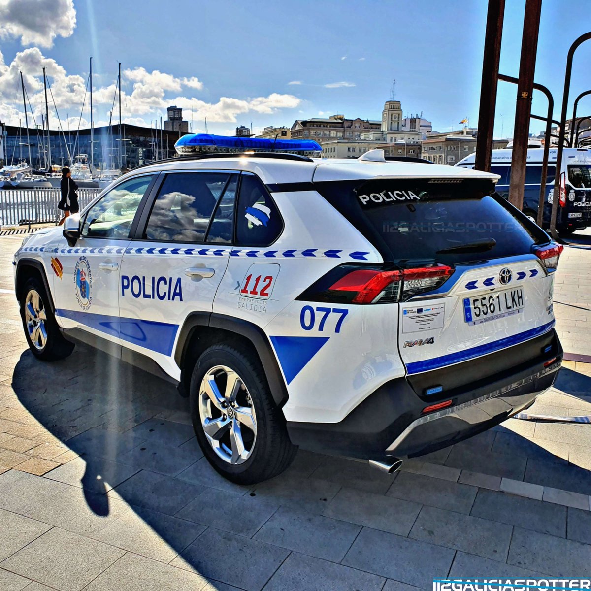 GaliciaSpotter's tweet photo. 2018 Toyota RAV4 de la Unidad de Policía Autónoma de Galicia. @UpaGalicia 

Equipado por @ricarsat con @Isaeelectronica 

Presente en la exposición de medios de la @policia en A Coruña.

#emergency #isaearcus #bluelights #DíadelaPolicía #ACoruña #cnp #upagalicia #galicia #spotter https://t.co/UOwGgkpnac