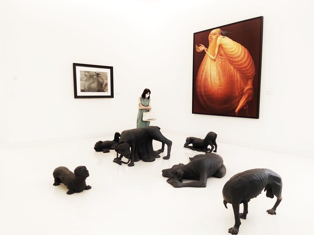 khunmoohan's tweet photo. #streetphotography #snap #comtemporaryart #asianartist #fineart #sculpture #painting #artmuseum https://t.co/KEwIP7FMcG