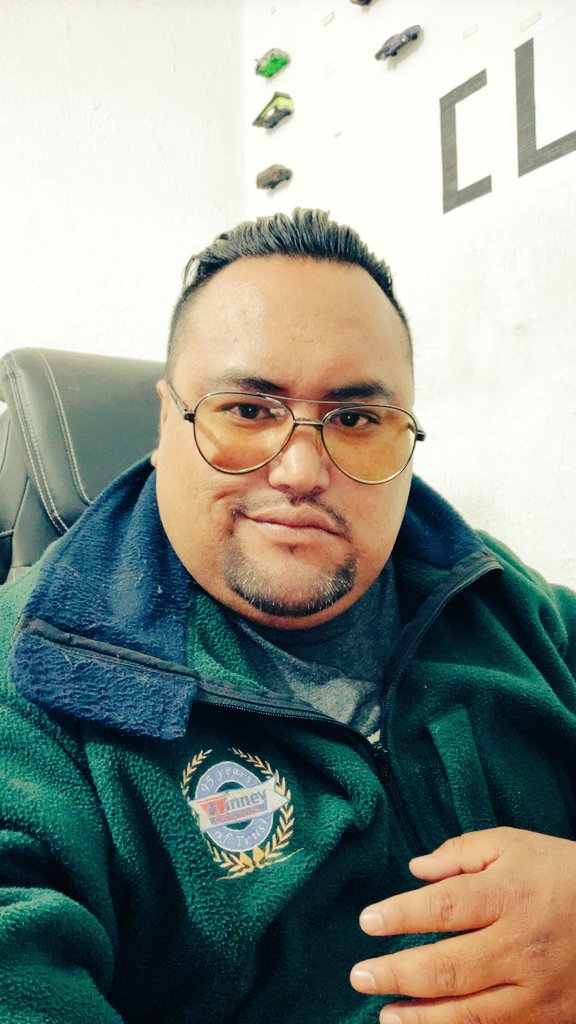 Johnny1513Prime's tweet photo. X fin es juebevessss..... https://t.co/52H3mpRjgX