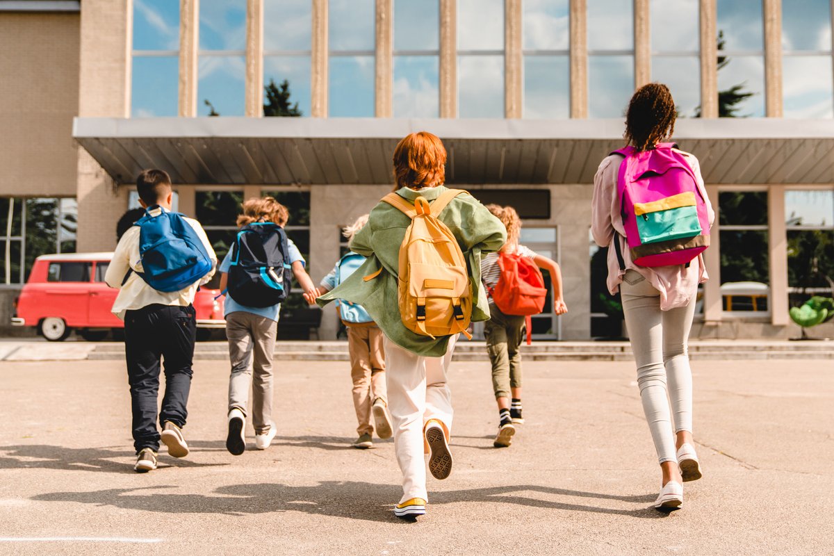 Parents, wondering how to best support your school-aged children as they settle into back-to-school routines? Tips from a behavioral health therapist here: bit.ly/3CjKqsn